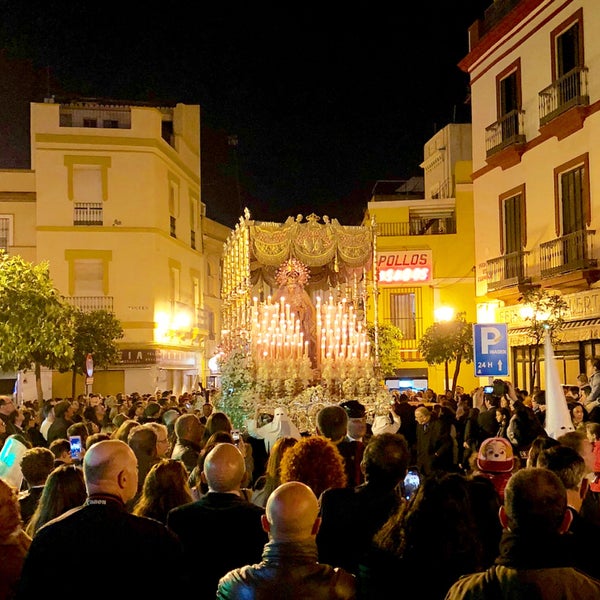 Foto tomada en Puerta de Carmona  por Daniel L. el 3/29/2018