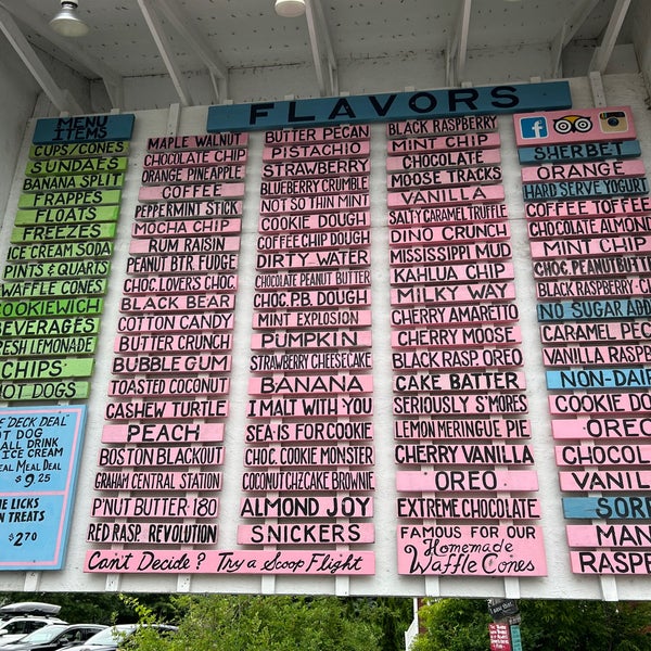 Scoop Deck Ice Cream Ice Cream Parlor in Wells