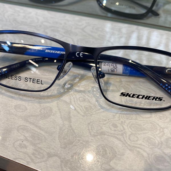 Icon Optical Eyecare Store in Markham