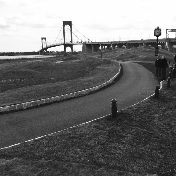 4/5/2015에 Xavier F.님이 Trump Golf Links at Ferry Point에서 찍은 사진