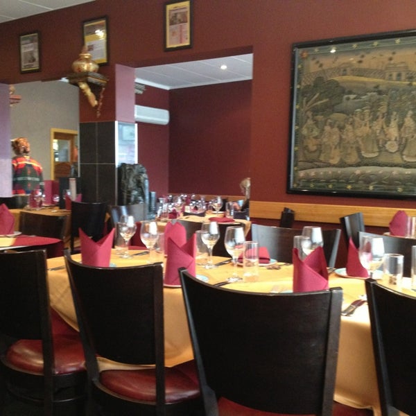 Cafe Saffron Indian Restaurant in Ivanhoe