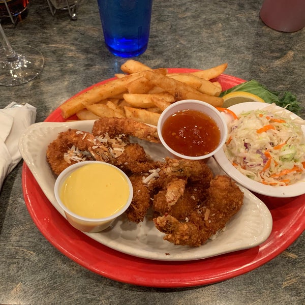 Wally's Chowder House Marina District DesMoines、WA