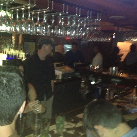 Photo taken at Harry&#39;s Restaurant &amp; Bar by Drizzy on 9/29/2012
