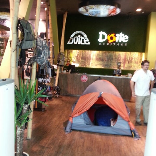 merrell plaza vespucio