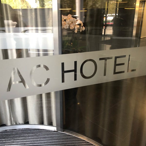 8/31/2018にMason .がAC Hotel by Marriott Paris Porte Maillotで撮った写真