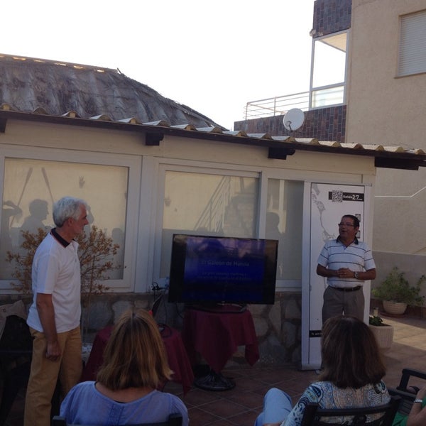 Das Foto wurde bei ARPONízate Espacio Multidisciplinar von Salida27 T. am 8/16/2014 aufgenommen