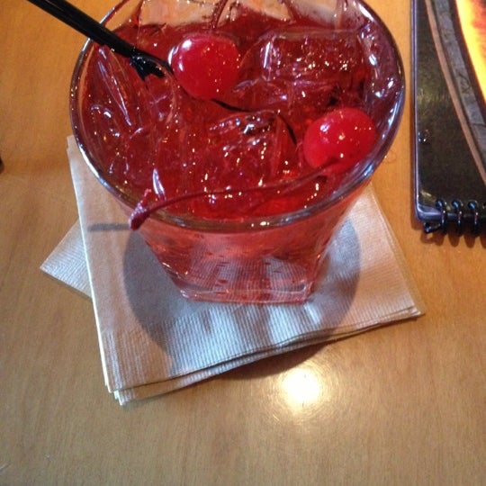 Photo taken at BJ&#39;s Restaurant &amp; Brewhouse by Keanan H. on 10/27/2012
