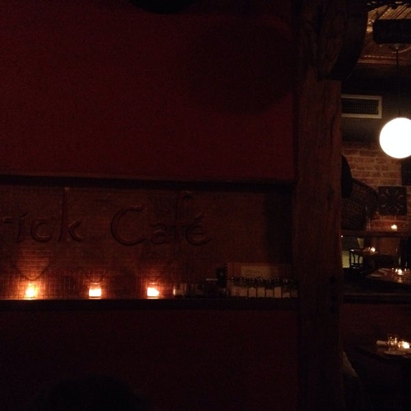 11/8/2014にMaria B.がBrick Cafeで撮った写真