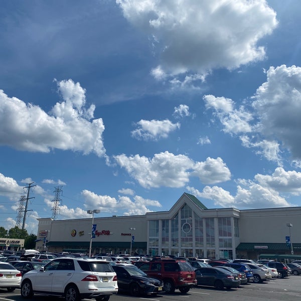 Photos at ShopRite of Woodbridge 38 tips