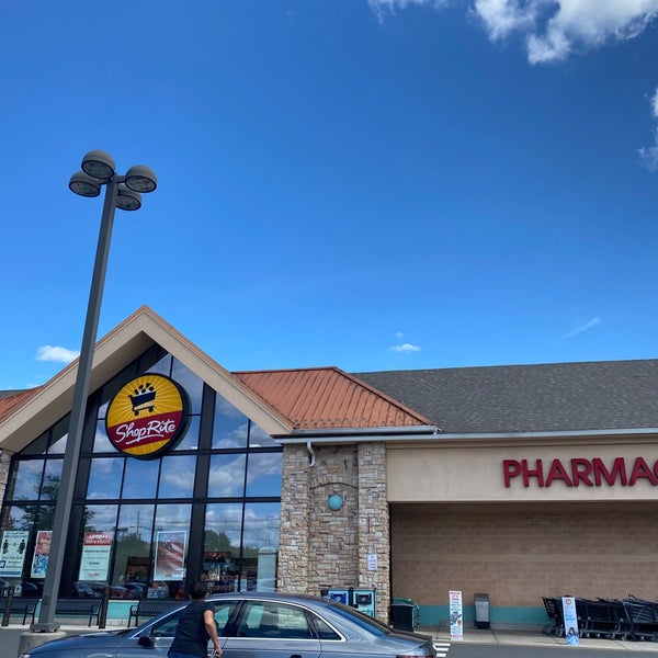 ShopRite of Somerset Grocery Store in Somerset