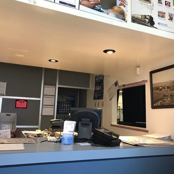 US Post Office 12515 Woodside Ave