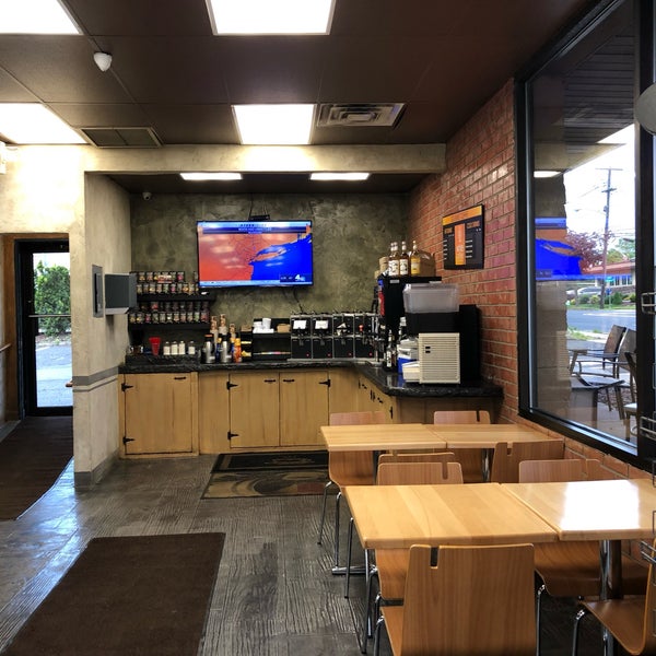 Clark Bagels 1045 Raritan Rd