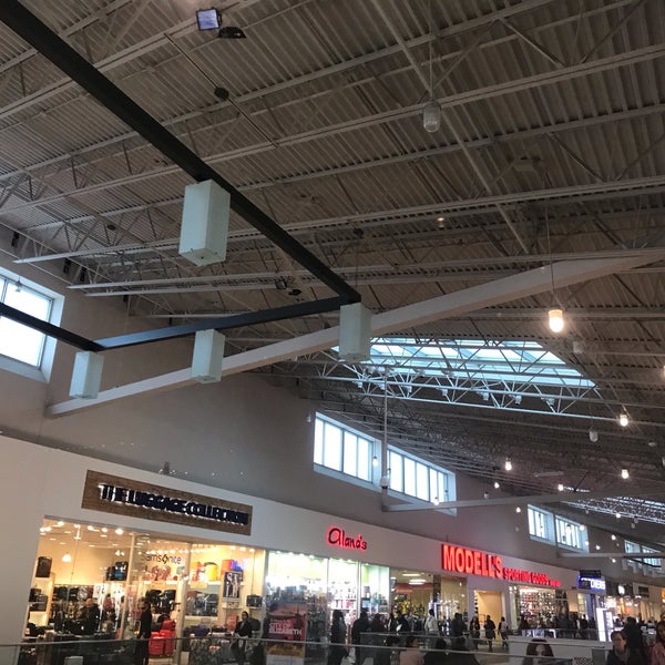 modells jersey gardens mall