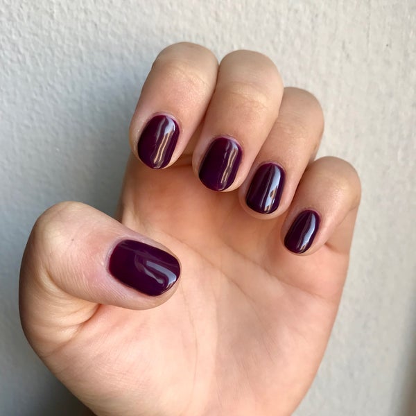 one of the best shellac manis i’ve ever received in the city. i had a Fri night appointment and they were running behind, but the result was definitely worth the wait!