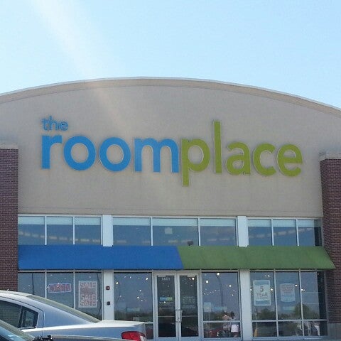 Photos At The Roomplace Castleton Indianapolis In