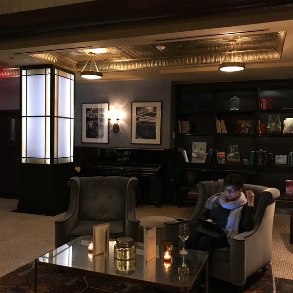 Снимок сделан в Walker Hotel Greenwich Village пользователем Sarah 4/3/2018