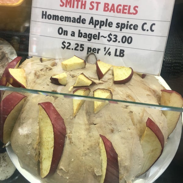Photo taken at Smith St. Bagels by Sarah on 9/4/2016