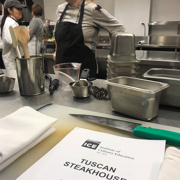 Foto diambil di Institute of Culinary Education oleh Sarah pada 1/13/2019