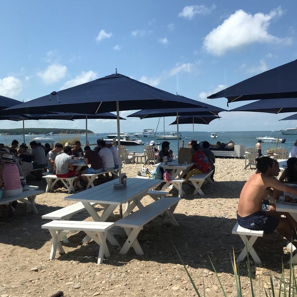 Foto scattata a Navy Beach Restaurant da Sarah il 8/3/2019