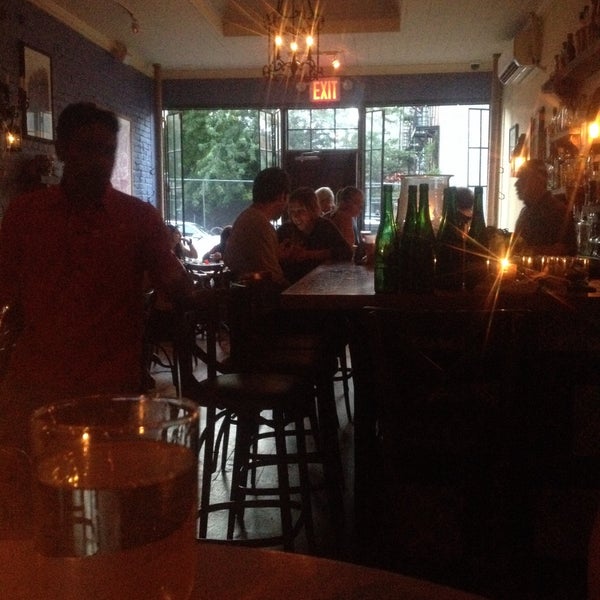 7/18/2015 tarihinde Sarahziyaretçi tarafından Bar San Miguel'de çekilen fotoğraf
