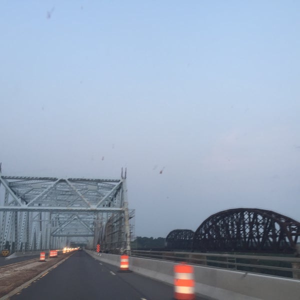 Photos at Castleton-on-Hudson Bridge - Bridge in Castleton-on-Hudson