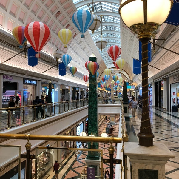 Foto tomada en Centro Comercial Gran Vía 2  por Erhan .. el 6/22/2019