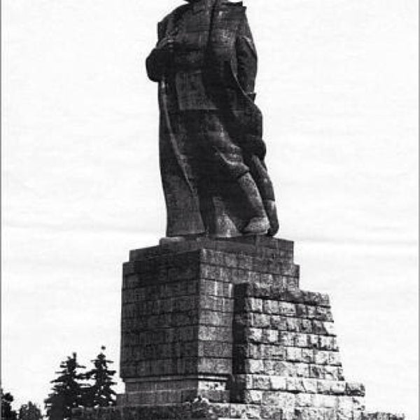 Канал имени москвы памятник ленину и сталину