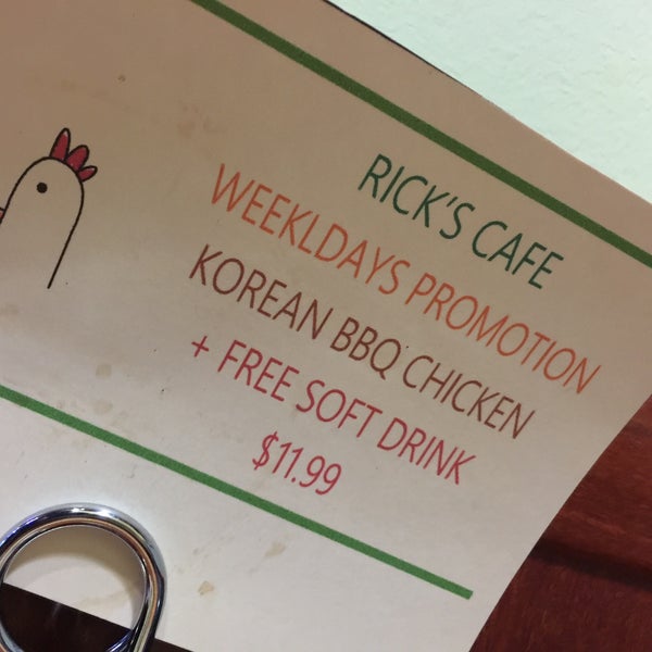 Foto tirada no(a) Rick&#39;s Cafe por Ken em 12/26/2015