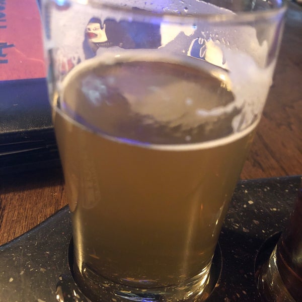 Photo taken at New England&#39;s Tap House Grille by Emily on 9/13/2019