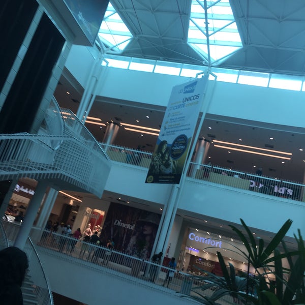 4/29/2018 tarihinde Thallyson S.ziyaretçi tarafından Shopping Parangaba'de çekilen fotoğraf