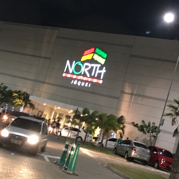 Photo taken at North Shopping Jóquei by Thallyson S. on 11/9/2017