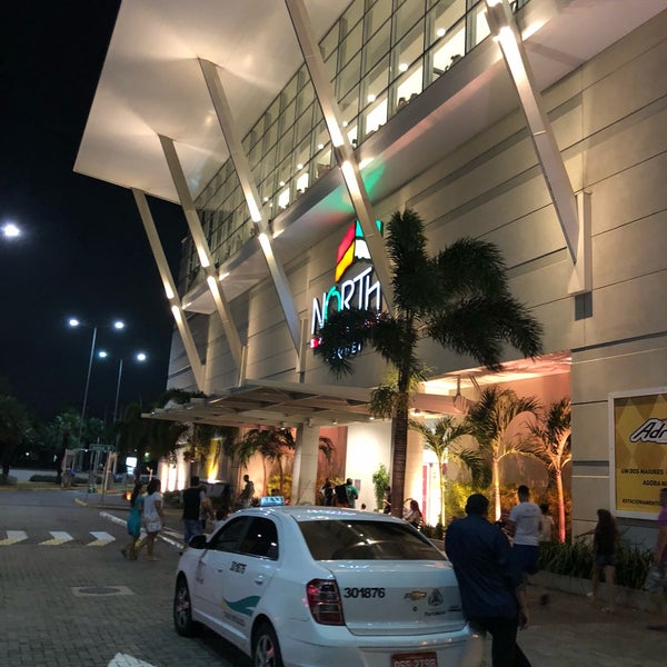 Foto tirada no(a) North Shopping Jóquei por Thallyson S. em 10/13/2018