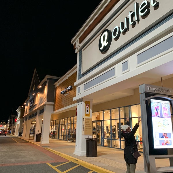 Photo taken at Tanger Outlet Riverhead by Carlo M. on 11/23/2018