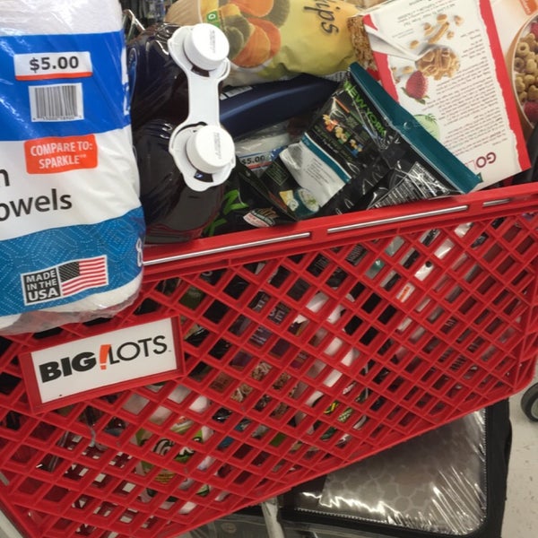 Big Lots Big Box Store in Hicksville