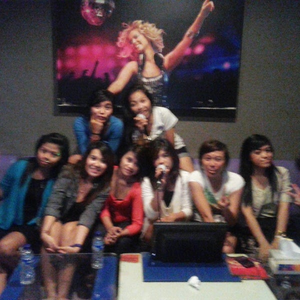 Nav Karaoke Bar Karaoke