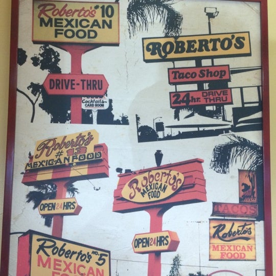 รูปภาพถ่ายที่ Roberto&#39;s Taco - Del Mar โดย Mark S. เมื่อ 11/24/2012
