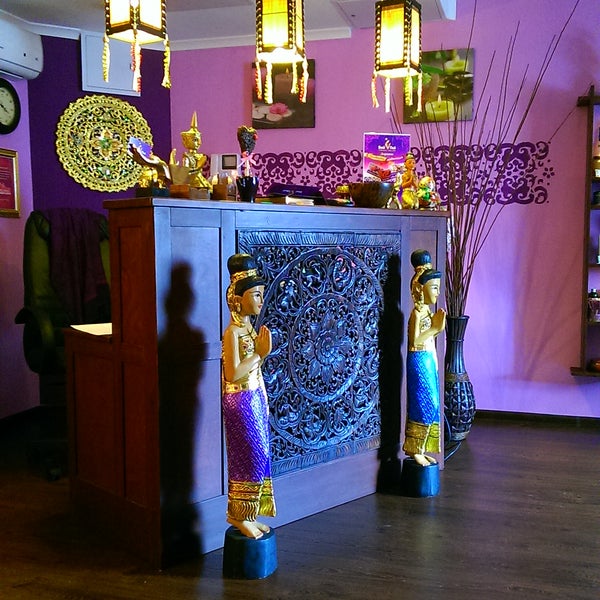 Вай тай массажный салон. Вай тай казань. Спа салон казань на двоих. Салоны тайского массажа в москве. Республика татарстан казань улица баумана 36 подъезд 1 вай тай.