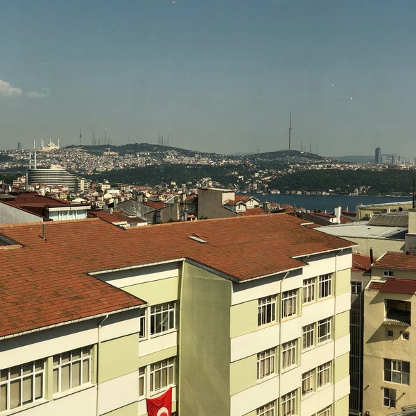 Photo taken at City&#39;s Nişantaşı by Hande on 6/4/2018