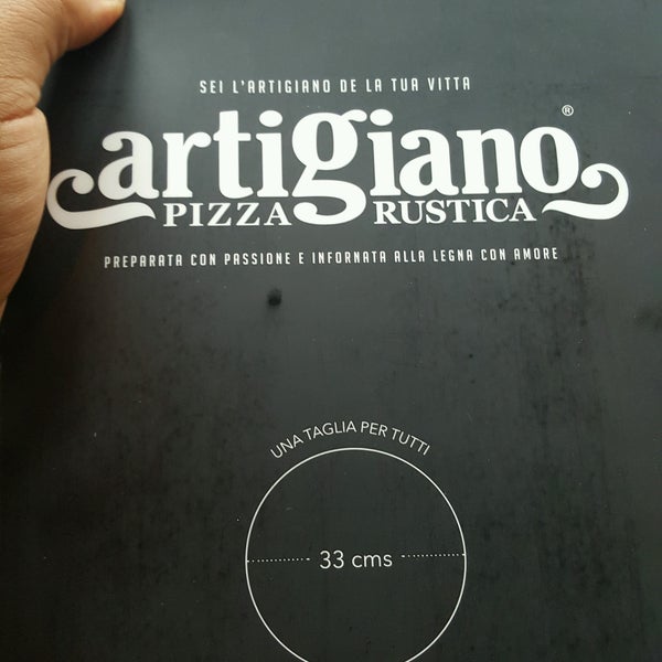 Photo taken at Artigiano Pizza Rústica by Kamarena on 10/9/2016