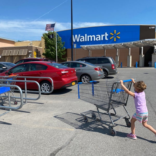 Walmart Supercenter Hipermercado en Newark