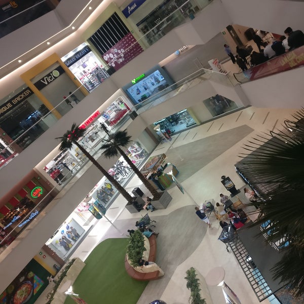 Portal Centro - Shopping Mall in Tránsito