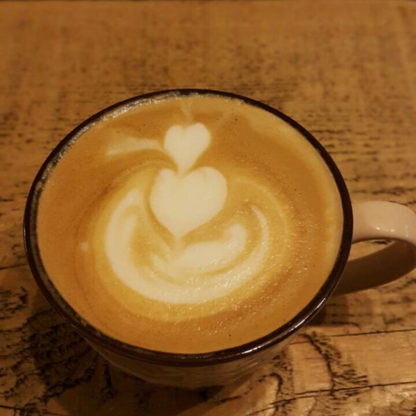 11/28/2016에 Tuncer K.님이 Sukha Coffee에서 찍은 사진