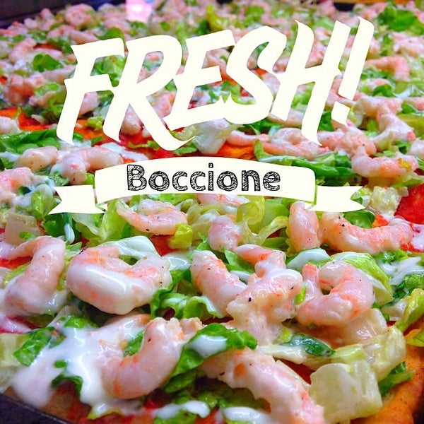 Photo taken at Pizzeria Boccione by Oscar M. on 5/24/2014