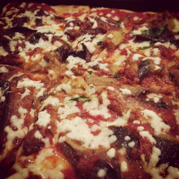 Photo taken at Pizzeria Boccione by Oscar M. on 2/23/2014