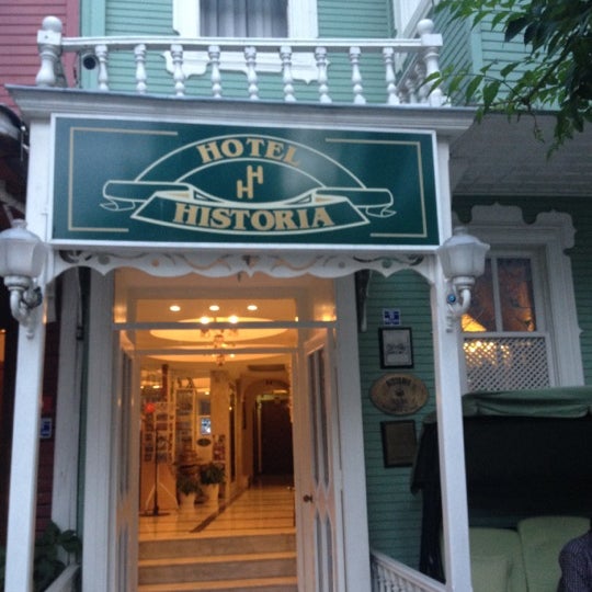 9/14/2012 tarihinde Farukziyaretçi tarafından Historia Hotel'de çekilen fotoğraf