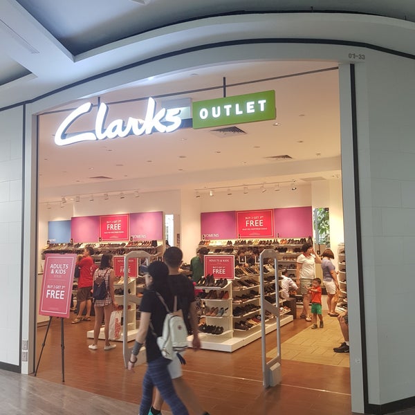 clarks outlet seattle