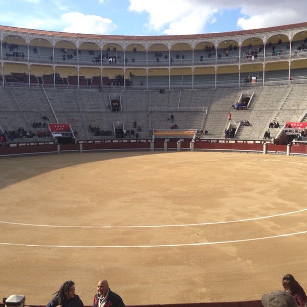 3/30/2014 tarihinde Gabriel S.ziyaretçi tarafından Las Ventas Tour'de çekilen fotoğraf
