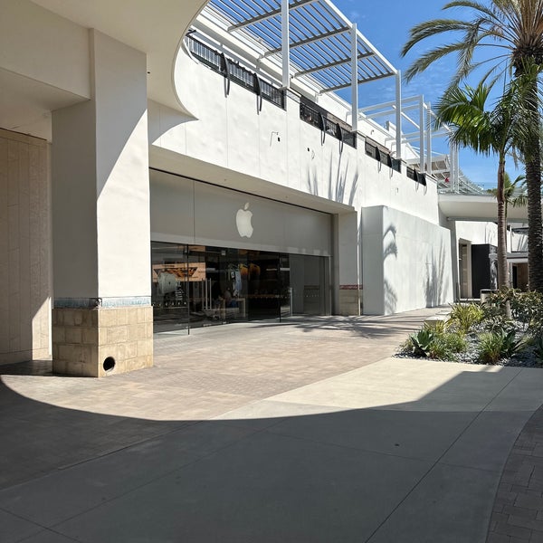 Fashion Valley - Apple Store - Apple