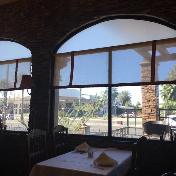 4/1/2016 tarihinde Arturo G.ziyaretçi tarafından La Siesta Restaurant Bar'de çekilen fotoğraf