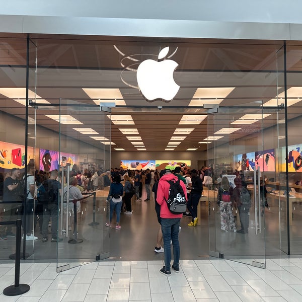 Apple Store - Florida Mall - Orlando, FL - Apple Stores on